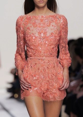 Robe courte en corail