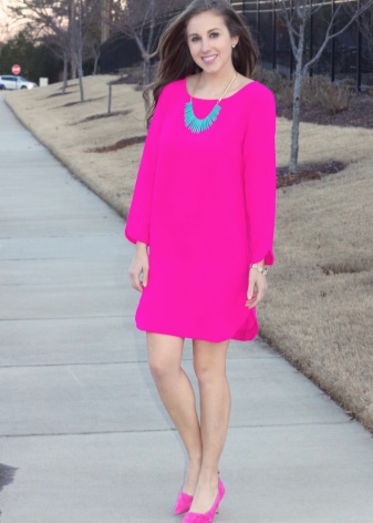 Accessoires de robe fuchsia