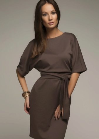 Robe courte marron