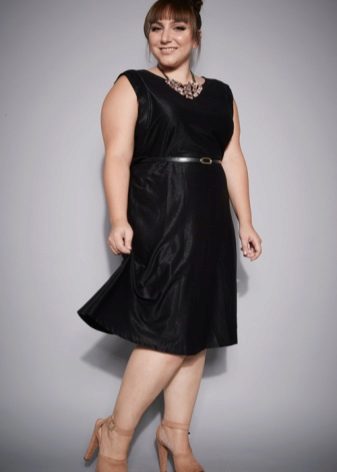 Robe en tissu brillant pour femmes grandes et grandes