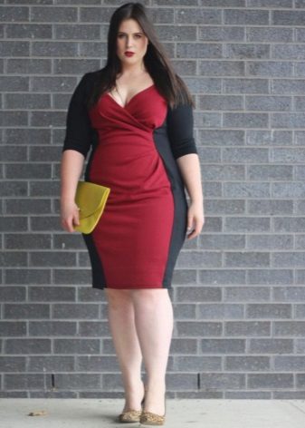 Robe fourreau complète rouge et noire