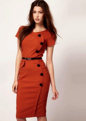Robes dans un style d'affaires