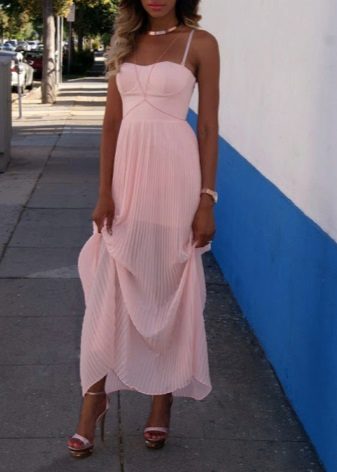 Chaussures pour une robe longue