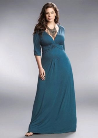 Robe longue et simple pour obèses