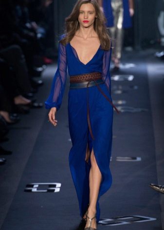 Robe bleue de Mykonos