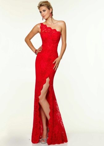 Robe asymétrique rouge asymétrique