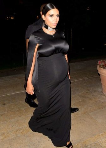 Robe longue de maternité noire