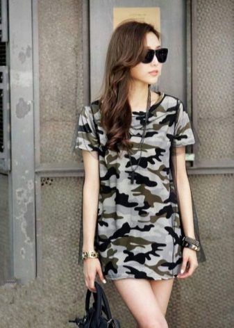 Robe camouflage à la silhouette A