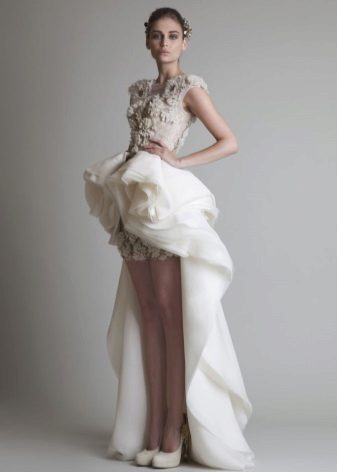 Robe courte avec un shlef