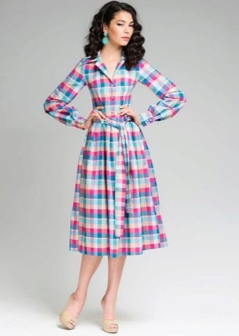 Robe à carreaux Tatyanka