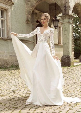 Robe de mariée à manches longues en dentelle