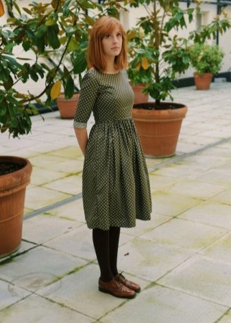 Longueur moyenne de la tenue décontractée