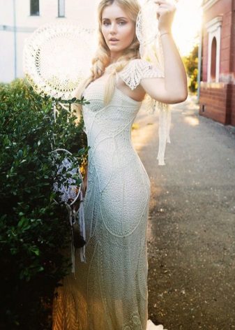 Robe de mariée tricotée par Anna Radaeva