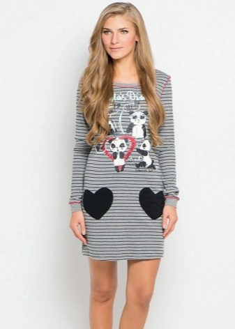 Robe de maison avec motif pour enfants