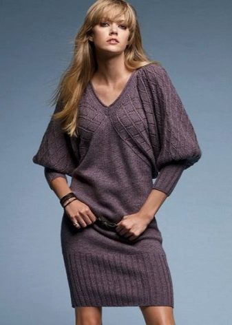 Chauve-souris en maille violette