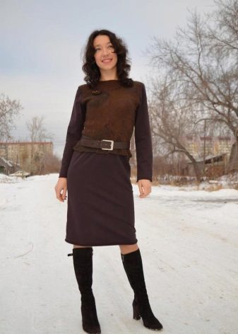 robe marron du pied de page