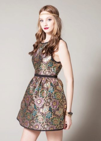 accessoires de robe de brocart