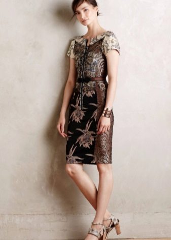 accessoires de robe de brocart