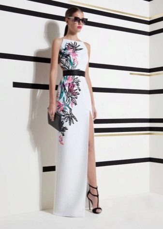 Choisir une chaussure pour une robe longue