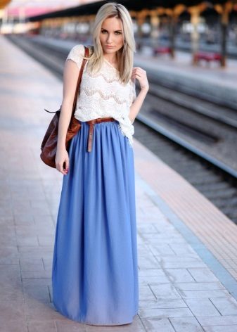 Jupe longue bleue demi soleil