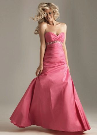 robe rose de taffetas