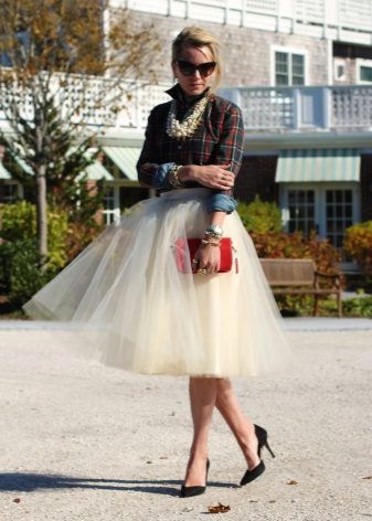 jupe en tulle blanc