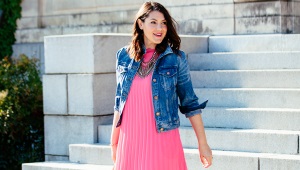 Robe avec une veste en jean