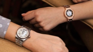 Montre femme avec réveil