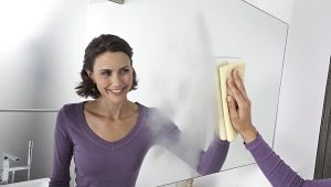 Comment laver le miroir sans teindre?