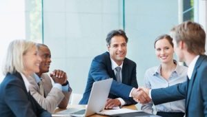 Etiquette et culture du comportement d'un homme d'affaires