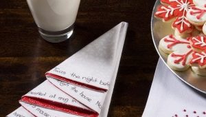Comment jolies serviettes pliées pour la table du Nouvel An?