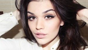 Comment faire pousser rapidement les sourcils?