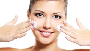 Comment utiliser le lactosérum pour le visage à la maison?