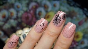 Comment faire une manucure simple et élégante avec des pissenlits sur les ongles?