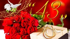 Comment choisir un cadeau pour 43 ans de mariage ensemble à partir du jour du mariage?