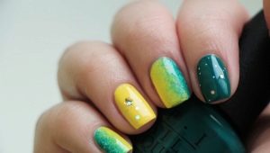 Les meilleures idées de design manucure jaune vert