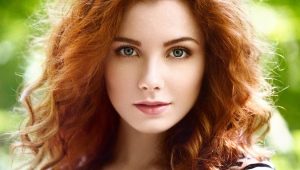 Quelle couleur de rouge à lèvres convient aux filles aux cheveux roux?