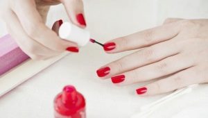 Quelle quantité de vernis à ongles sèche et comment accélérer son séchage?