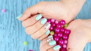 Le gel polish est-il nocif? Comment cela affecte-t-il votre santé et pouvez-vous souvent le faire?
