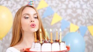 What to give a girl for 20 years?