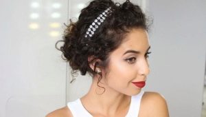 Coiffures avec des boucles: des idées pour tous les jours et les vacances