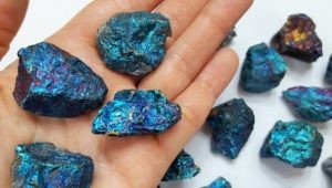 Chalcopyrite: propriétés et couleurs du minéral, origine et application