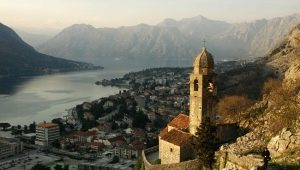 Jellemzői rekreációs lehetőségek Kotor városában Montenegróban
