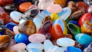 Pierres semi-précieuses: propriétés, noms et subtilités de choix