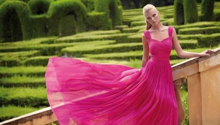 Robes fuchsia
