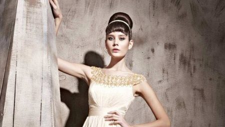Robe à taille haute dissimulera les défauts