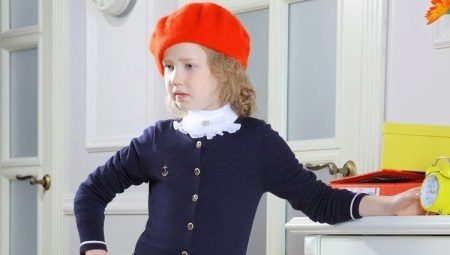 Pulls scolaires pour filles