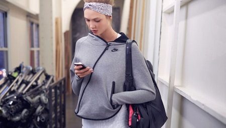 Sweat-shirts avec fermeture à glissière