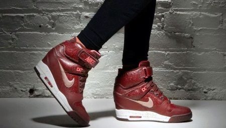 Nike cipők