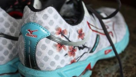 Mizuno cipők